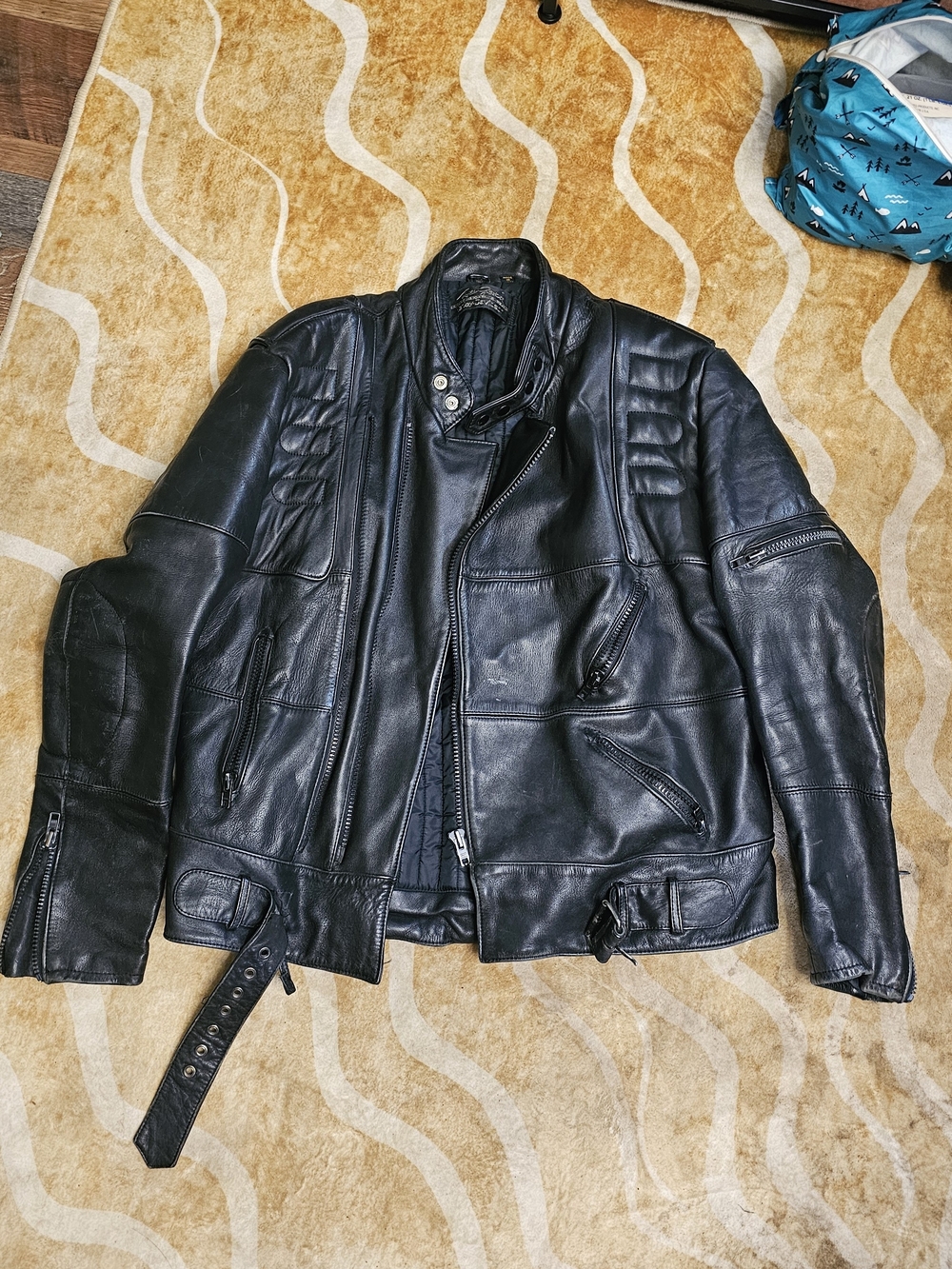 Harley-Davidson Black Leather Motorcycle Jacket with Quilted Shoulders